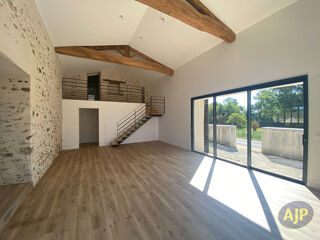  Maison à louer 5 pièces 182 m²