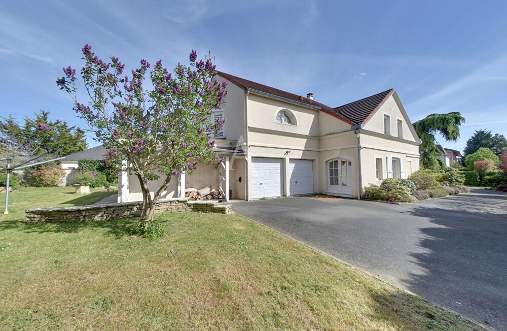 Maison Ozoir La Ferriere 8 pièces