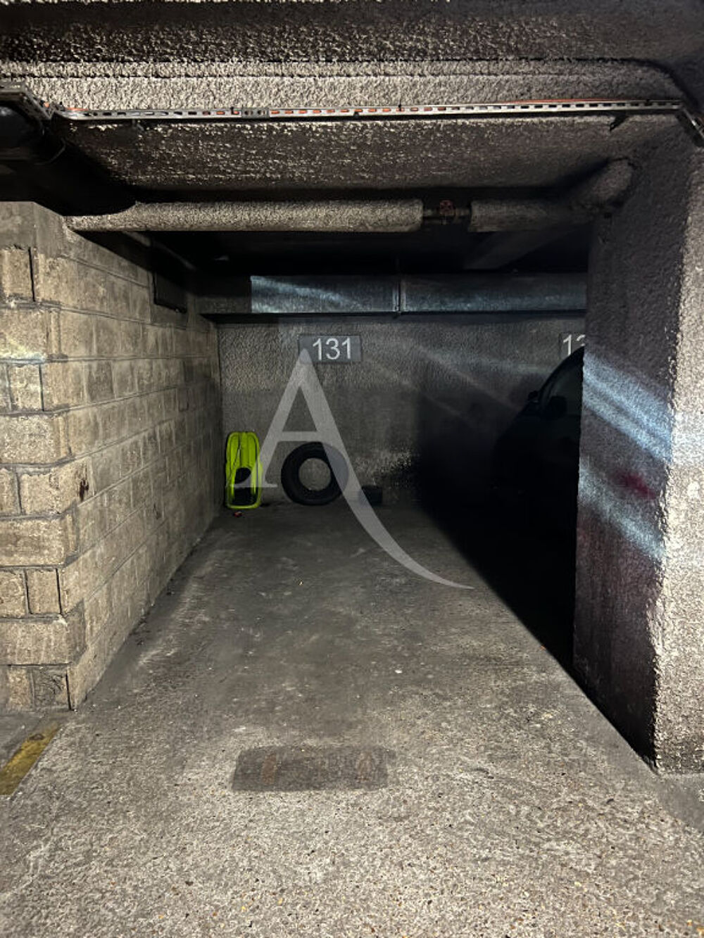 Location Parking/Garage Parking  Paris 9e Arrondissement Paris 9