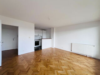  Appartement à louer 2 pièces 43 m²