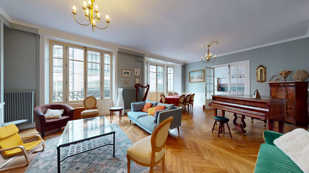Appartement Besancon 9 pièce(s) 218 m2