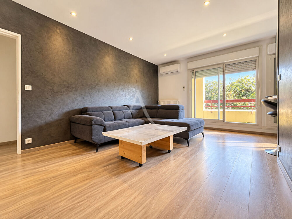 Location Appartement APPARTEMENT 2 PIECES - 52 m2 - PARKING, PROXIMITE PLAGE Marseille 8