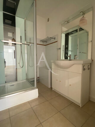  Appartement � louer 2 pi�ces 60 m�