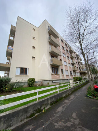  Appartement à louer 3 pièces 54 m²