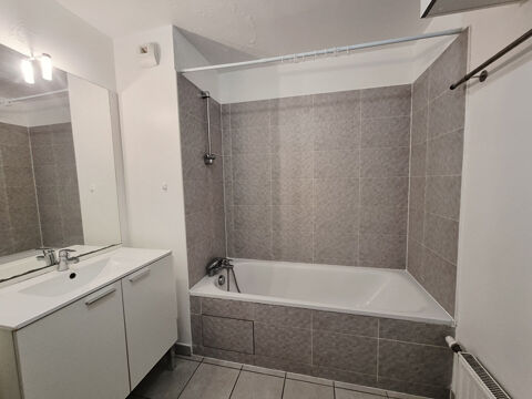  Appartement � louer 3 pi�ces 61 m�