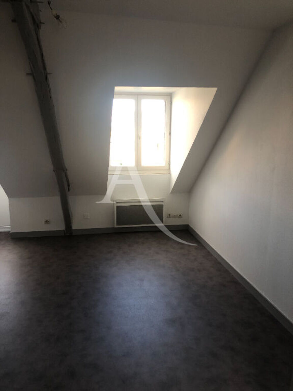 Location Appartement A LOUER TIERCE Appt T1 Bis de 25 m2 au 2ème étage Tierce