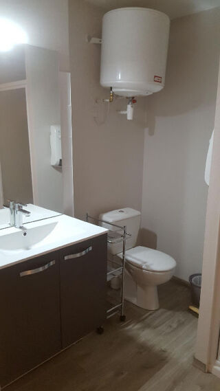  Appartement à louer 1 pièce 19 m²