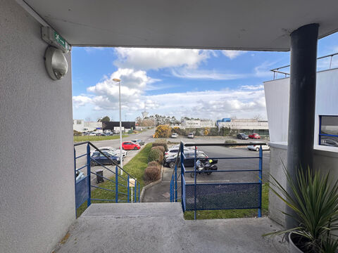   Bureaux à Plérin 150 m2 places de parking 