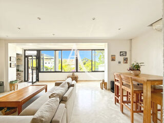  Maison  vendre 5 pices 201 m