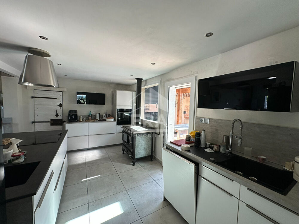 � vendre  Maison Cruis (04230)