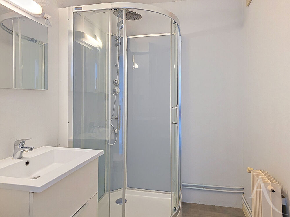 Location Appartement Appartement  T1/31 m² à 1 mn  de la gare de Mantes la Jolie Mantes la jolie