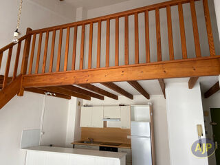  Appartement à louer 3 pièces 74 m²