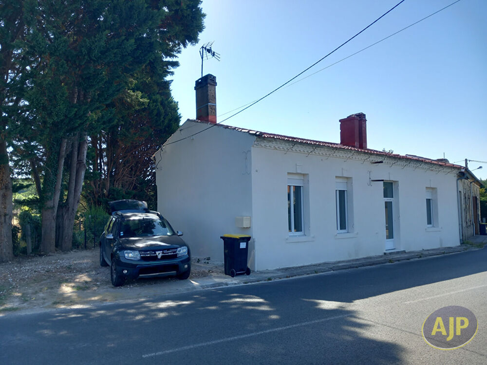 Location Maison Maison Saint Germain d'Esteuil 3 pièce(s) 97.84 m2 Saint germain d esteuil