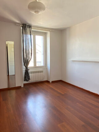  Appartement à louer 2 pièces 52 m²