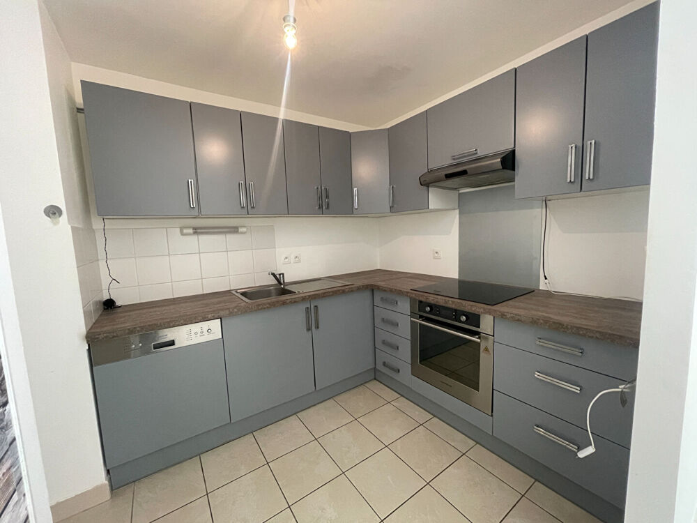 Vente Appartement A vendre  secteur La Madeleine à Vannes appartement deux chambres, garage terrasse Vannes