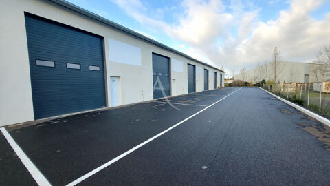 LOCAL SOUS FORME DE GARAGE AVEC STATIONNEMENT 1680 11000 Carcassonne