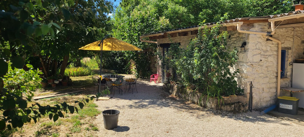Vente Maison PROPRIÉTÉ EN PIERRE À RÉNOVER ? BEAU POTENTIEL ET ENVIRONNEMENT VERDOYANT À FAUROUX Fauroux