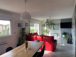  Maison � vendre 9 pi�ces 219 m�