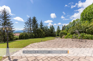  Maison � vendre 8 pi�ces 450 m�