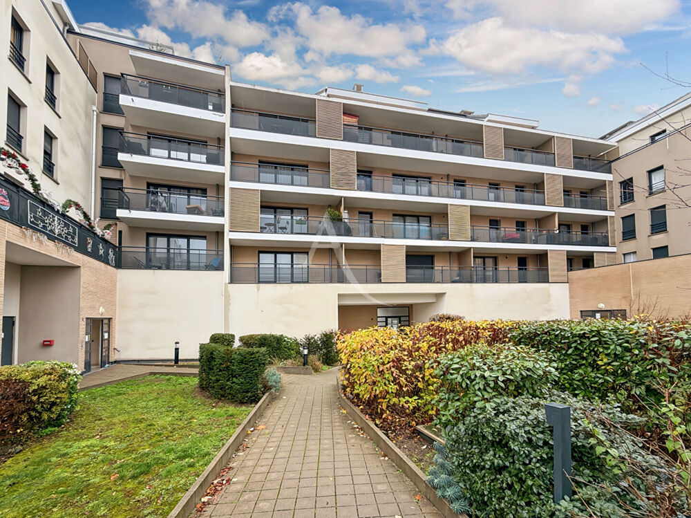 Appartement 3 pièces 57 m² · à Jouy le Moutier · 57 m² · 209 901 €