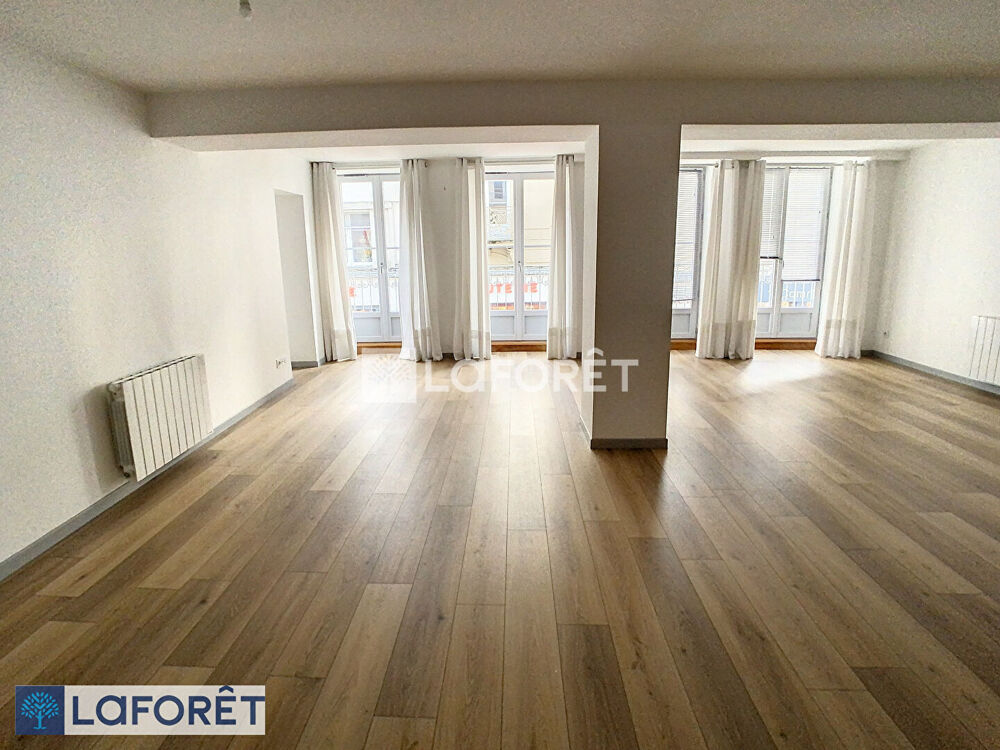 Location Appartement Appartement Chaumont 3 pièce(s) 83.5 m2 Chaumont
