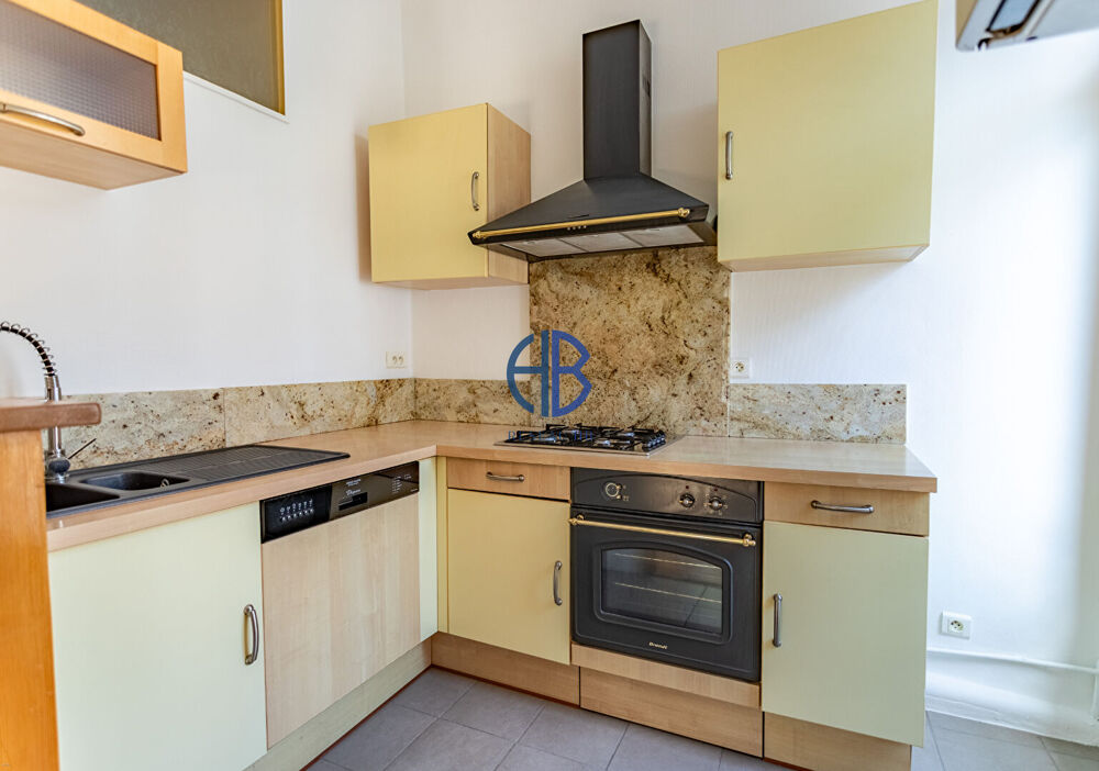 Vente Appartement Hyper centre (face gare) Appartement de 83 M2 avec balcon + 3 galetas Voiron