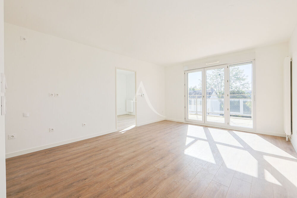 Vente Appartement APPARTEMENT T4  79.26m² DERNIER ETAGE AVEC BALCON ET PK Saint jean de braye