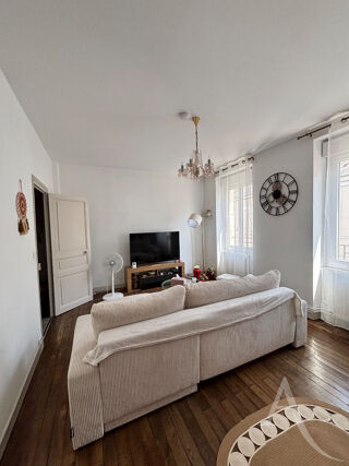  Appartement à louer 3 pièces 51 m²