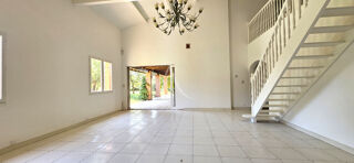  Maison  vendre 8 pices 