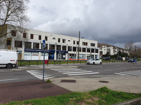 Local commercial à louer  Bordeaux 1333 33000 Bordeaux