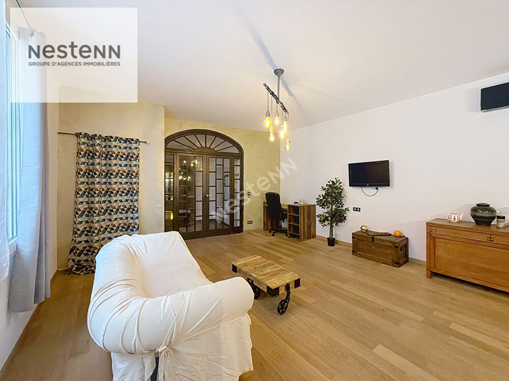 Vente Appartement À vendre : Appartement de 113 m² à Toulon, Champ de Mars avec chambre de bonne et cave Toulon