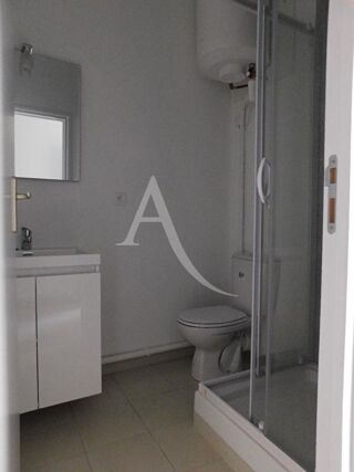  Appartement à louer 1 pièce 16 m²