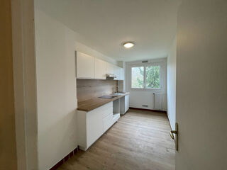  Appartement � louer 4 pi�ces 90 m�