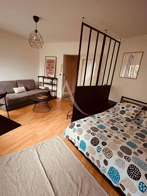 Appartement  louer 1 pice 27 m Nantes