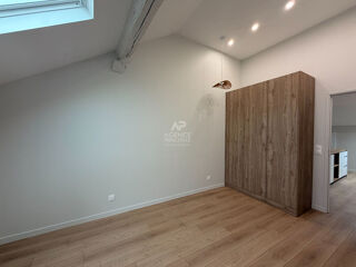  Appartement à louer 2 pièces 43 m²