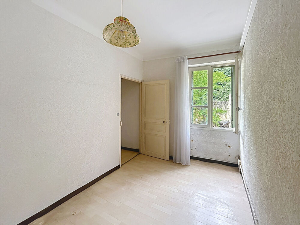 Vente Maison ORANGE POURTOULES - Maison de ville 75m² avec cour, à pied du Théatre Antique! Orange