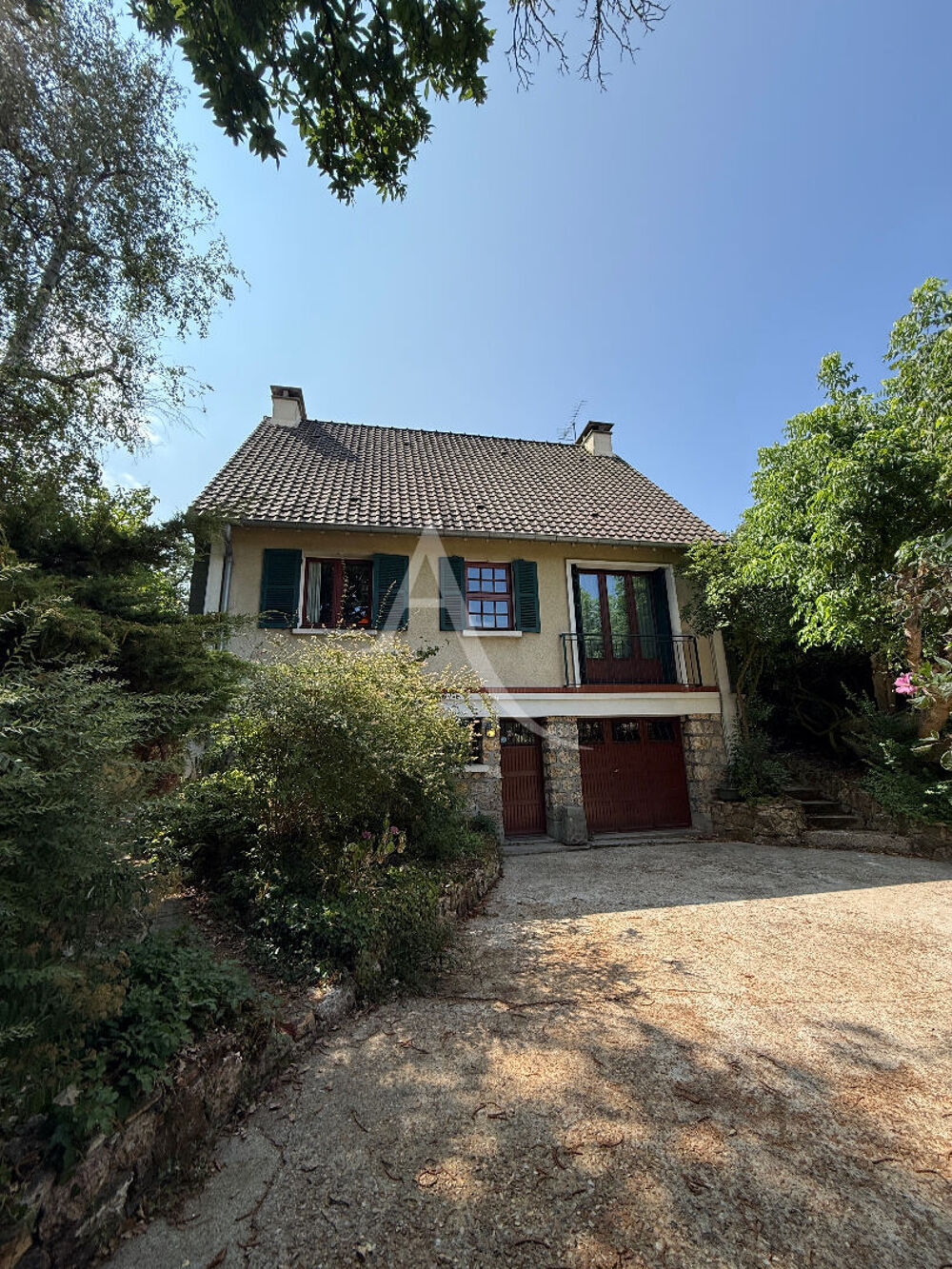 Vente Maison Maison 6 pièces VILLEBON SUR YVETTE 131.41m² avec jardin et dépendance Villebon sur yvette