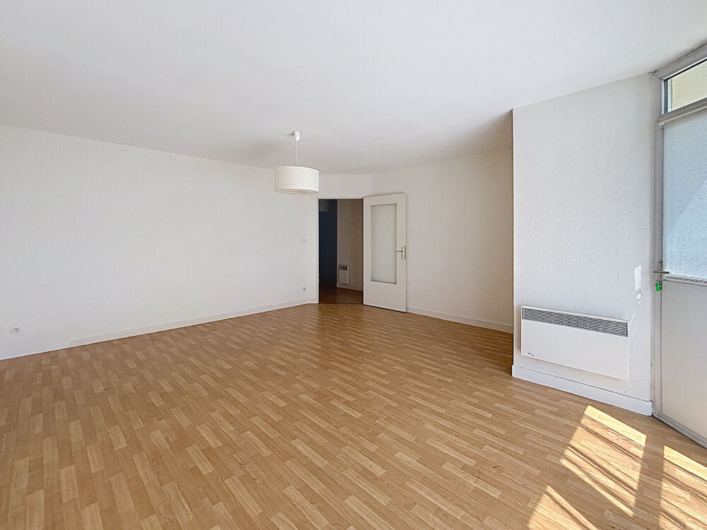Location Appartement Appartement Auxerre 4 pièce(s) 94,02 m2 Auxerre