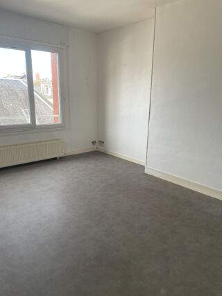  Appartement � louer 4 pi�ces 104 m�