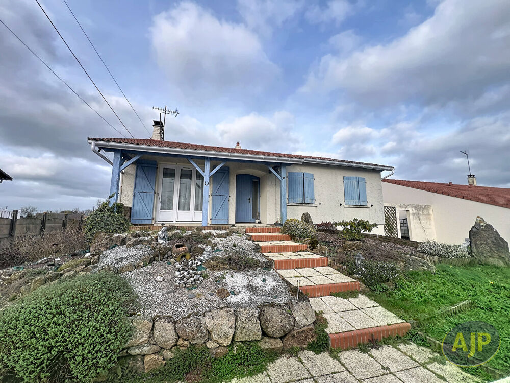 Vente Maison Maison Saint Macaire En Mauges 6 pièce(s) 100 m2 Saint macaire en mauges