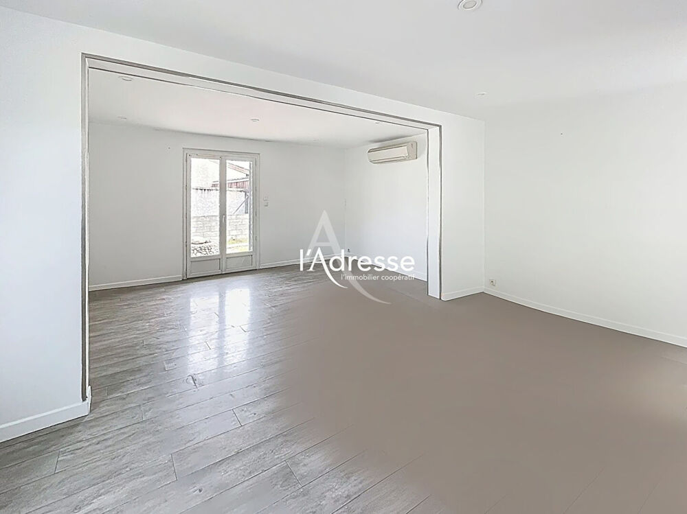 Vente Maison l'Adresse Immobilier - La Salvetat Saint Gilles - Maison T4  de 127 m2 sur un terrain piscinable de 1566m² avec garage La salvetat saint gilles