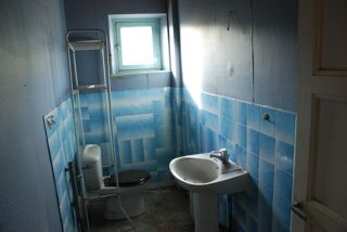  Immeuble � vendre 10 pi�ces 277 m�