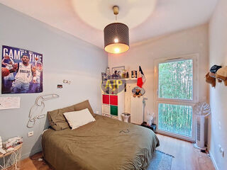  Appartement � vendre 4 pi�ces 83 m�