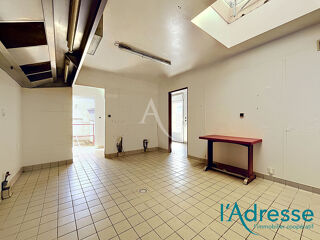  Maison � vendre 8 pi�ces 183 m� Montjean