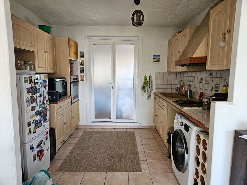 Location Appartement Les  Milles T2 dernier etage Aix en provence