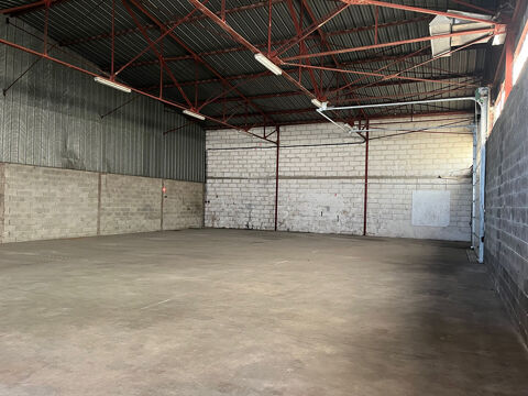 Local d'activit&eacute; 375m&sup2; - Secteur THISE / CHALEZEULE 1486 25220 Thise