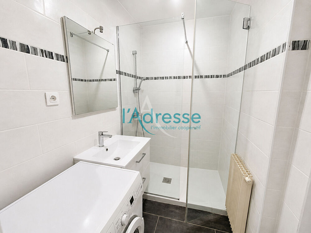 Vente Appartement COUP DE COEUR ! Agréable studio avec parking en sous-sol et une cave ! Mandelieu la napoule