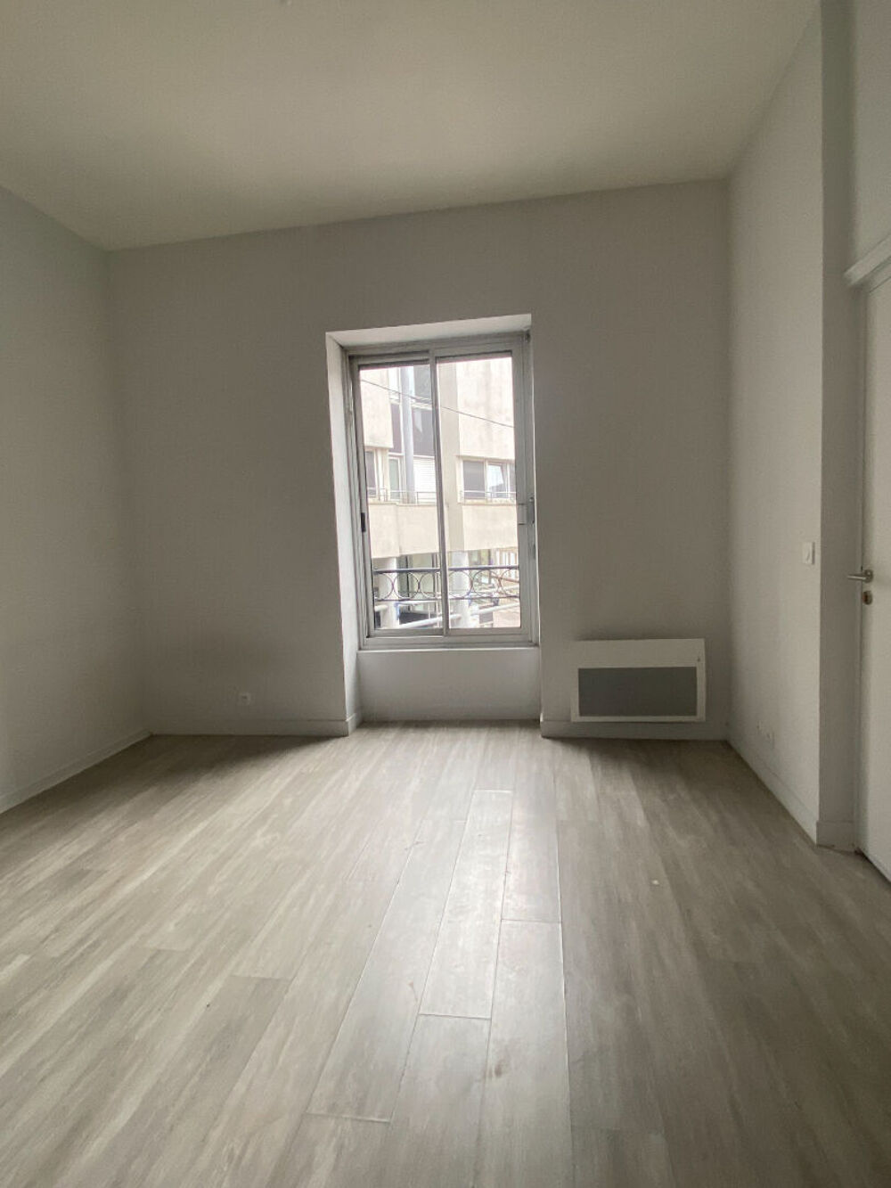 SAINT- BRIEUC Centre Ville - Studio