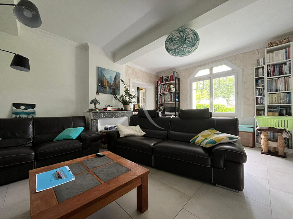 Grande maison de 200m² avec 5 chambres et dépendances sur St-Sulpice !
