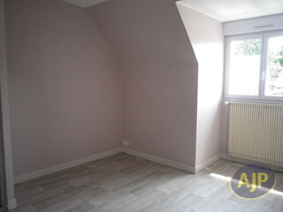  Maison à louer 5 pièces 103 m²